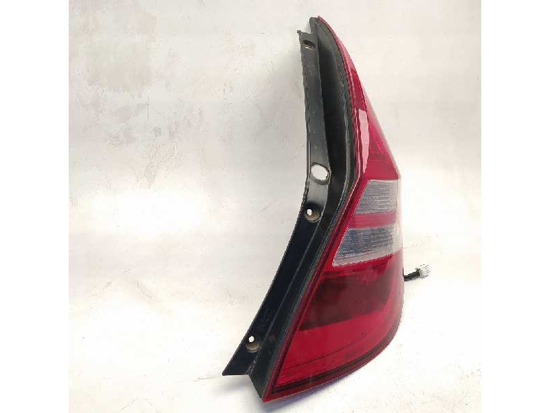 Recambio de piloto trasero derecho para hyundai i30 classic referencia OEM IAM   