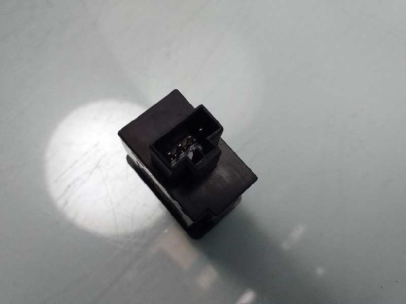 Recambio de mando multifuncion para nissan terrano/terrano.ii (r20) avenue referencia OEM IAM 251900F000 00696900 