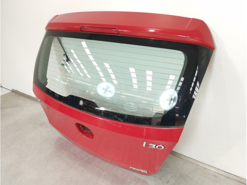 Recambio de porton trasero para hyundai i30 classic referencia OEM IAM   