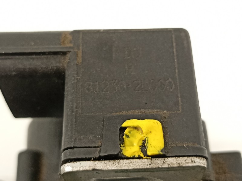 Recambio de cerradura maletero / porton para hyundai i30 classic referencia OEM IAM 812302L000  