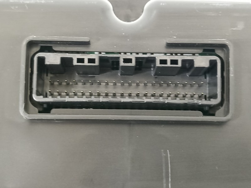 Recambio de cuadro instrumentos para toyota yaris hsd active referencia OEM IAM 83800F5440 MB1575804812 