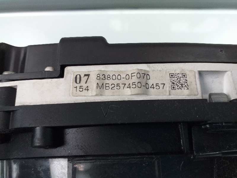 Recambio de cuadro instrumentos para toyota verso active referencia OEM IAM 838000F070 MB2574500457 