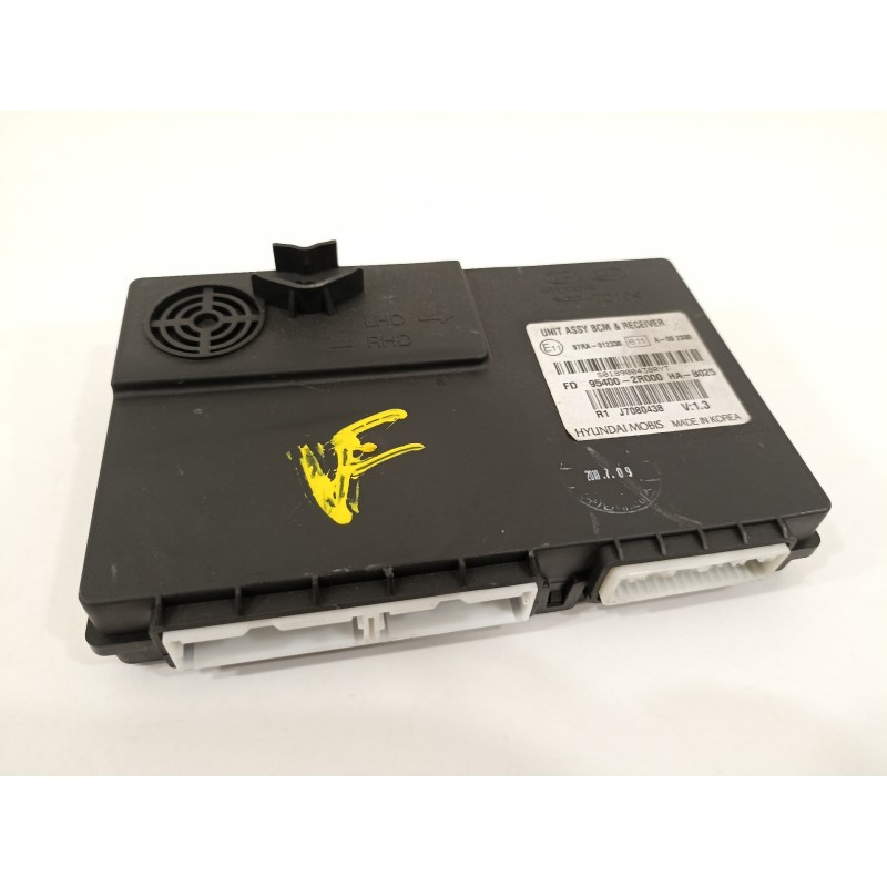 Recambio de modulo electronico para hyundai i30 classic referencia OEM IAM 954002R000  