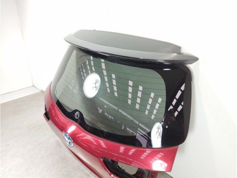 Recambio de porton trasero para toyota yaris hsd active referencia OEM IAM 123  