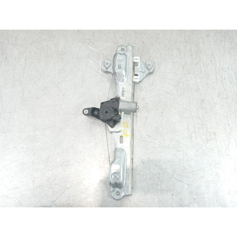 Recambio de elevalunas trasero derecho para nissan qashqai (j11) acenta referencia OEM IAM 827004EA0A  