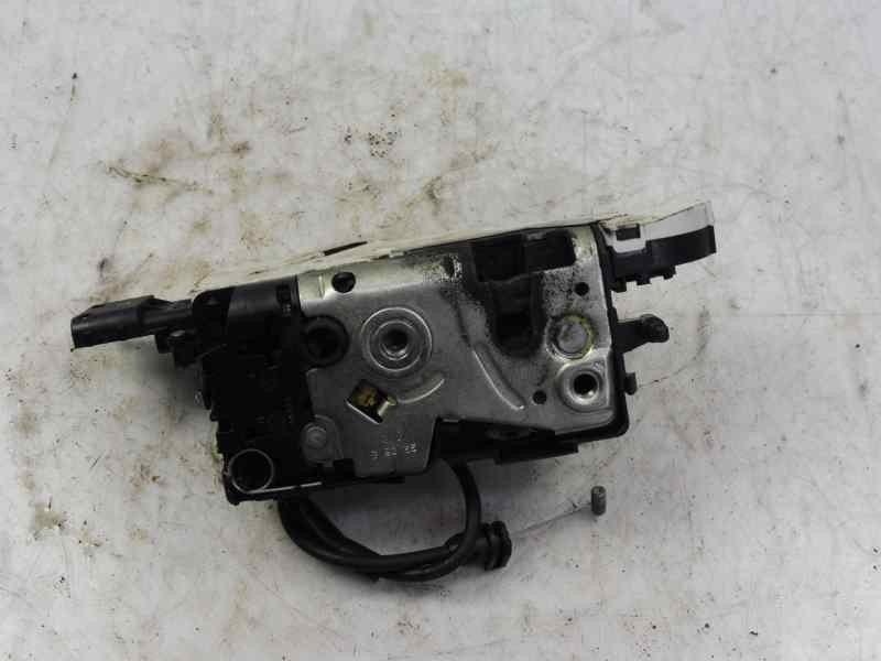 Recambio de cerradura puerta delantera derecha para peugeot 207 confort referencia OEM IAM 9136W2 24094158 