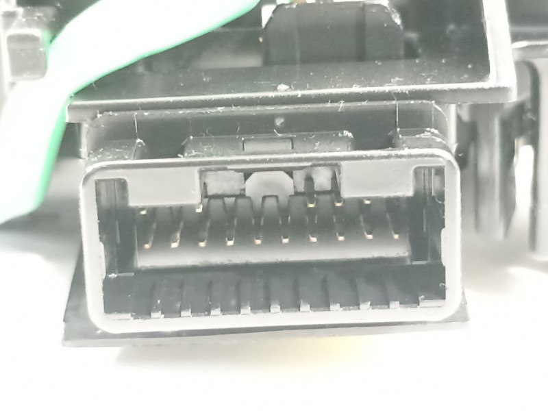 Recambio de mando luces para toyota yaris hsd active referencia OEM IAM 0D30017F938  