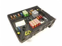 Recambio de caja reles / fusibles para volkswagen jetta (1k2) 2.0 tdi referencia OEM IAM 1K0937125A