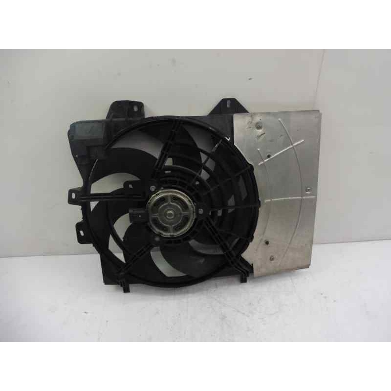 Recambio de electroventilador para peugeot 207 confort referencia OEM IAM 9680102880  