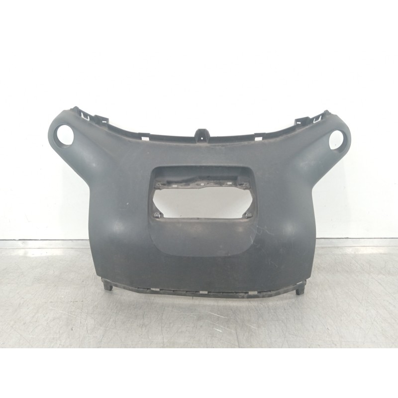 Recambio de paragolpes delantero para renault twizy cargo referencia OEM IAM 620220314R  