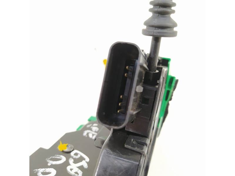 Recambio de cerradura puerta delantera derecha para hyundai i30 (pd) n performance referencia OEM IAM 81320G3020  