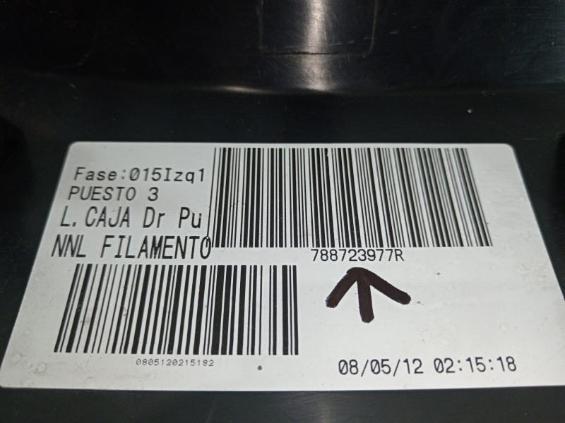 Recambio de faldon lateral para renault twizy cargo referencia OEM IAM 788723977R 788726997R 788723812R