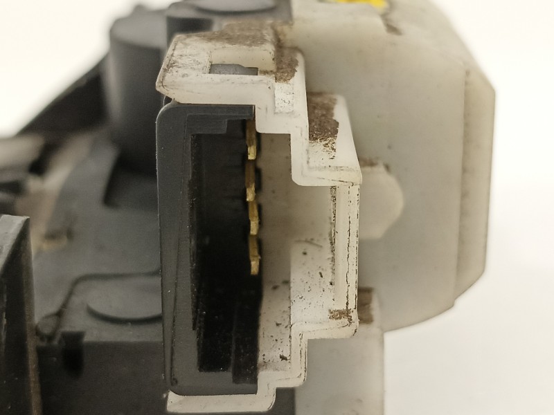 Recambio de cerradura maletero / porton para renault megane ii familiar dynamique confort referencia OEM IAM 8200076240E  