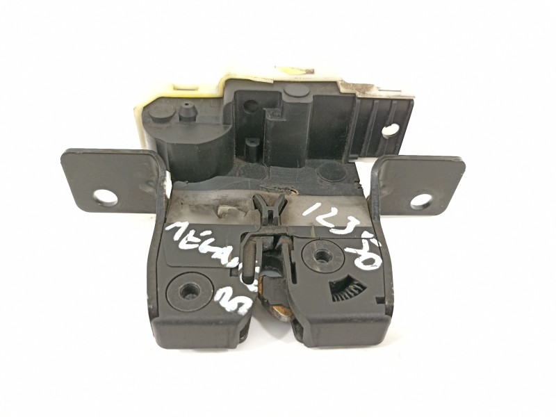 Recambio de cerradura maletero / porton para renault megane ii familiar dynamique confort referencia OEM IAM 8200076240E  