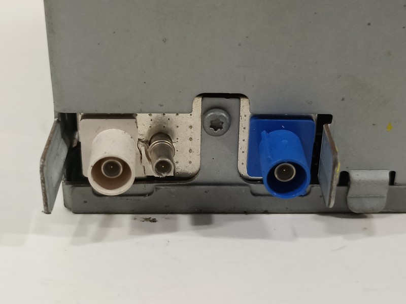 Recambio de sistema navegacion gps para volkswagen jetta (1k2) 2.0 tdi referencia OEM IAM 3C0035279H  