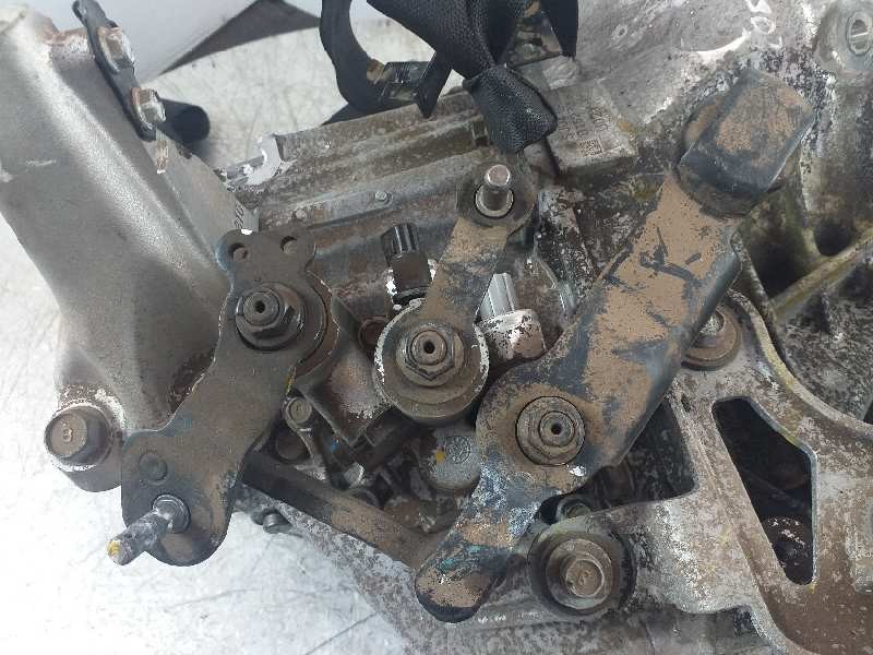 Recambio de despiece caja cambios para hyundai i30 (pd) n performance referencia OEM IAM sj02yb  