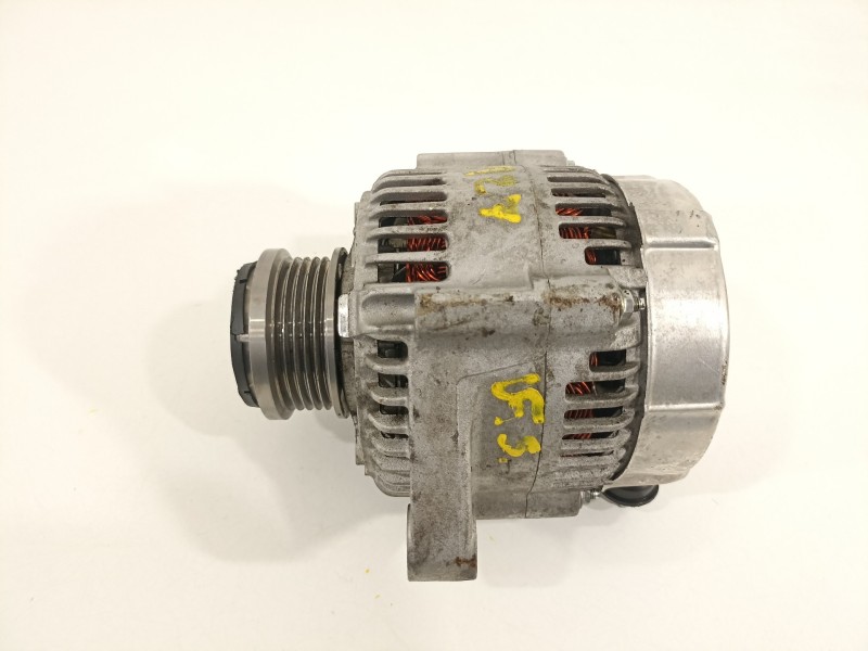 Recambio de alternador para toyota yaris (ncp1/nlp1/scp1) 1.4 d-4d expo referencia OEM IAM   