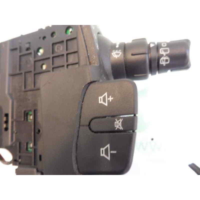 Recambio de mando limpia para renault scenic ii adventure by coronel tapiocca referencia OEM IAM 8200127728  
