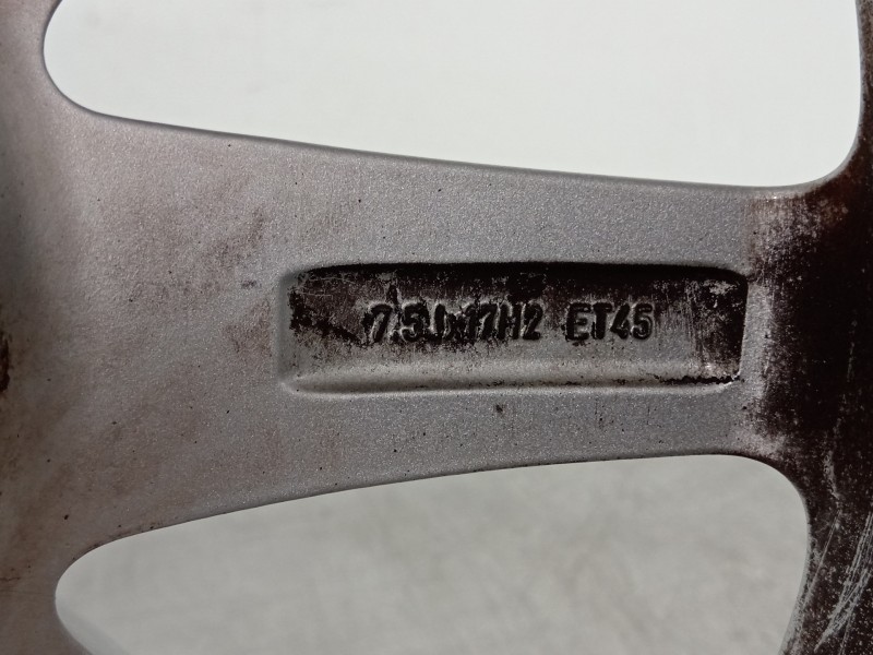 Recambio de llanta para audi a6 avant (4f5) 3.0 tdi quattro referencia OEM IAM 4F0601025  