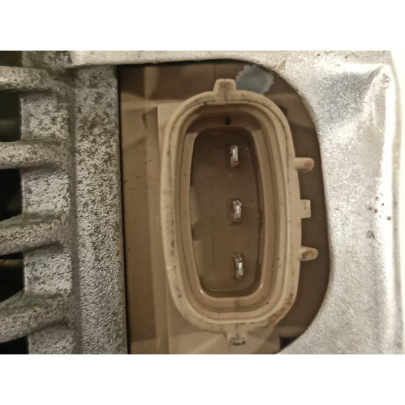 Recambio de alternador para toyota yaris (ncp1/nlp1/scp1) 1.4 d-4d expo referencia OEM IAM   