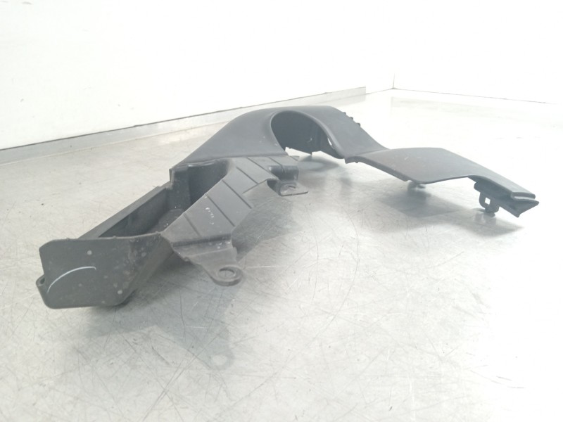 Recambio de moldura para renault twizy cargo referencia OEM IAM 767495730R  