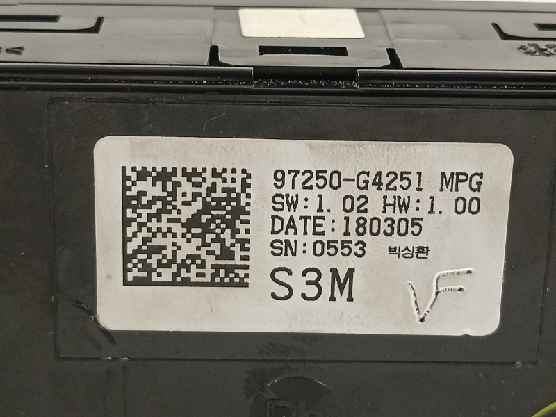 Recambio de mando climatizador para hyundai i30 (pd) n performance referencia OEM IAM 97250G4251  