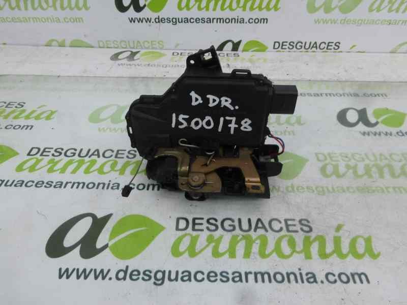 Recambio de cerradura puerta delantera derecha para skoda octavia berlina (1u2) 1.9 tdi slx referencia OEM IAM 3B1837016A  