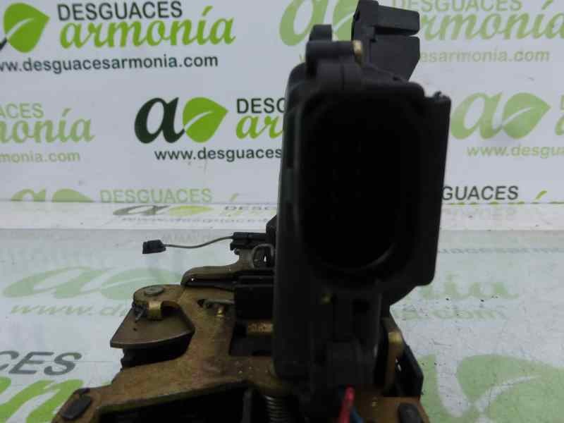 Recambio de cerradura puerta delantera derecha para skoda octavia berlina (1u2) 1.9 tdi slx referencia OEM IAM 3B1837016A  