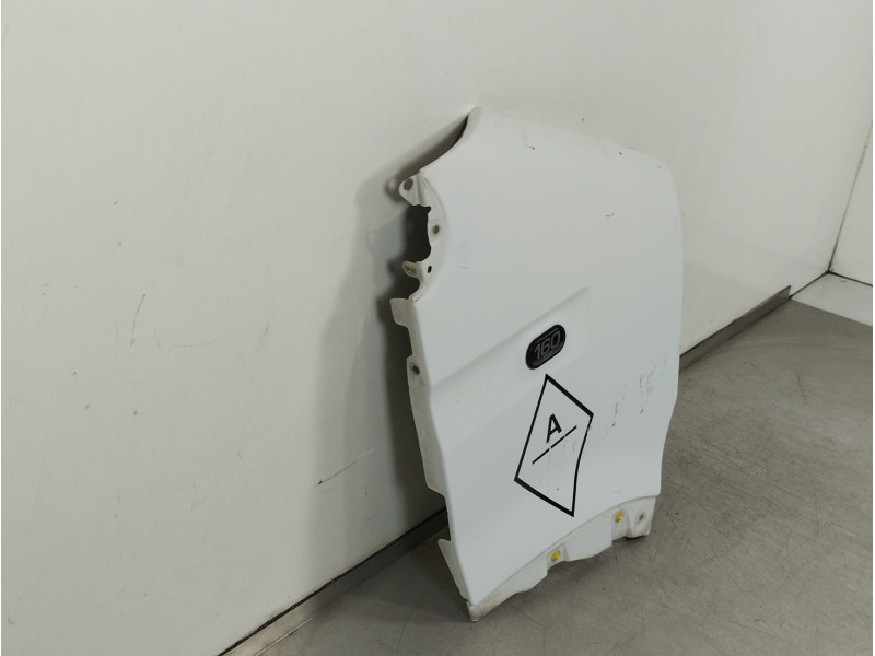 Recambio de aleta delantera izquierda para renault 160.35 (4x2) camion frigorifico referencia OEM IAM MASCOTT  