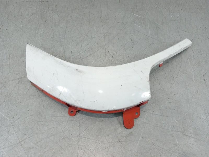 Recambio de moldura para renault twizy cargo referencia OEM IAM 768G98442R 768G90792R 768G96942R