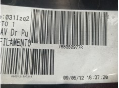 Recambio de moldura para renault twizy cargo referencia OEM IAM 768G80977R 768G88080R 768G84363R 2