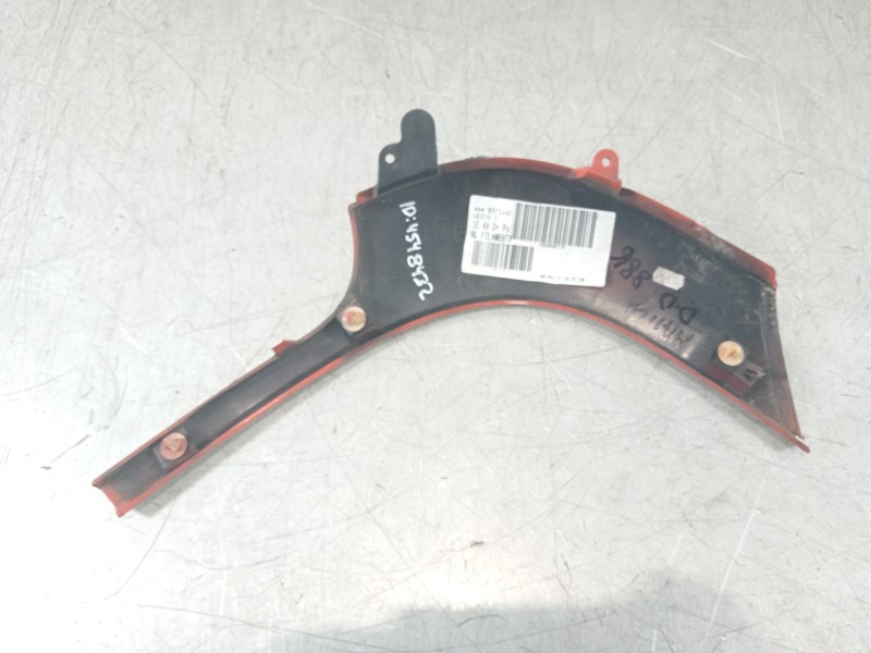 Recambio de moldura para renault twizy cargo referencia OEM IAM 768G80977R 768G88080R 768G84363R