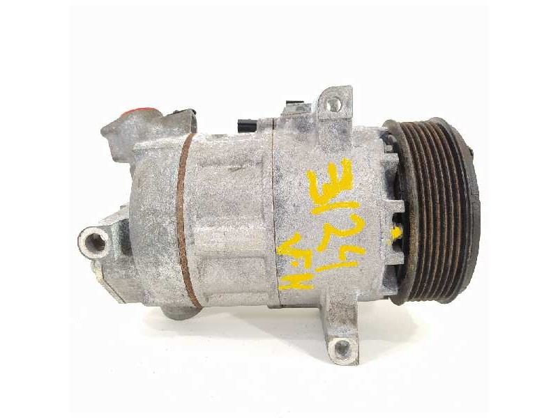 Recambio de compresor aire acondicionado para renault clio iv dynamique referencia OEM IAM 926000217R  