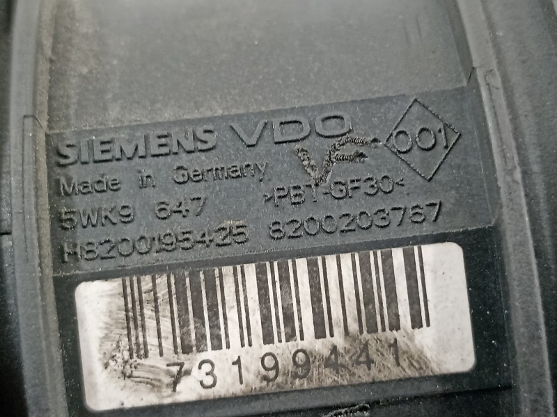 Recambio de caudalimetro para renault 160.35 (4x2) camion frigorifico referencia OEM IAM 8200195425  