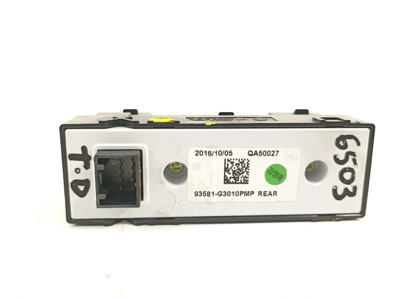 Recambio de mando elevalunas trasero derecho para hyundai i30 (pd) n performance referencia OEM IAM 93581G3010  