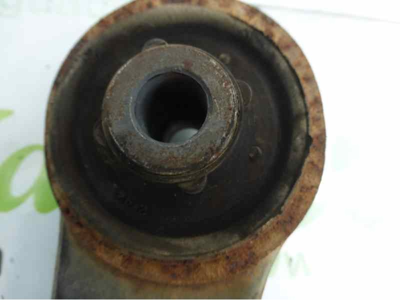 Recambio de brazo suspension inferior delantero izquierdo para citroën c4 berlina collection referencia OEM IAM   