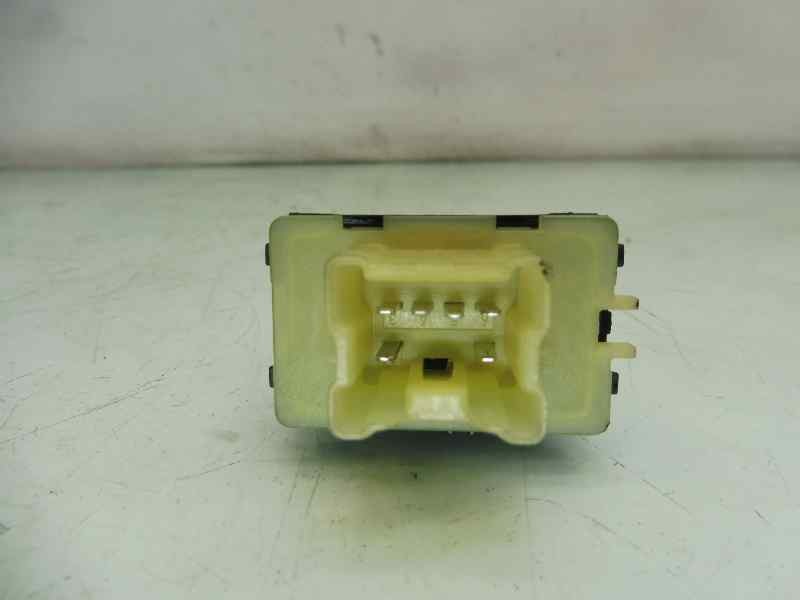 Recambio de mando elevalunas delantero derecho para renault clio iv dynamique referencia OEM IAM 254218614R  