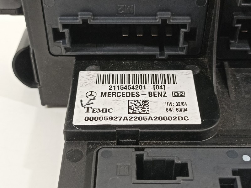 Recambio de caja reles / fusibles para mercedes-benz clase e (w211) berlina e 320 cdi 4-matic (211.089) referencia OEM IAM 21154