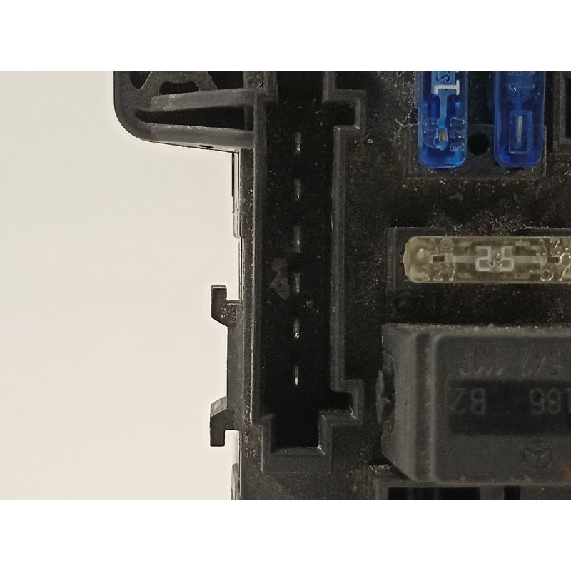 Recambio de caja reles / fusibles para mercedes-benz clase e (w211) berlina e 320 cdi 4-matic (211.089) referencia OEM IAM 21154