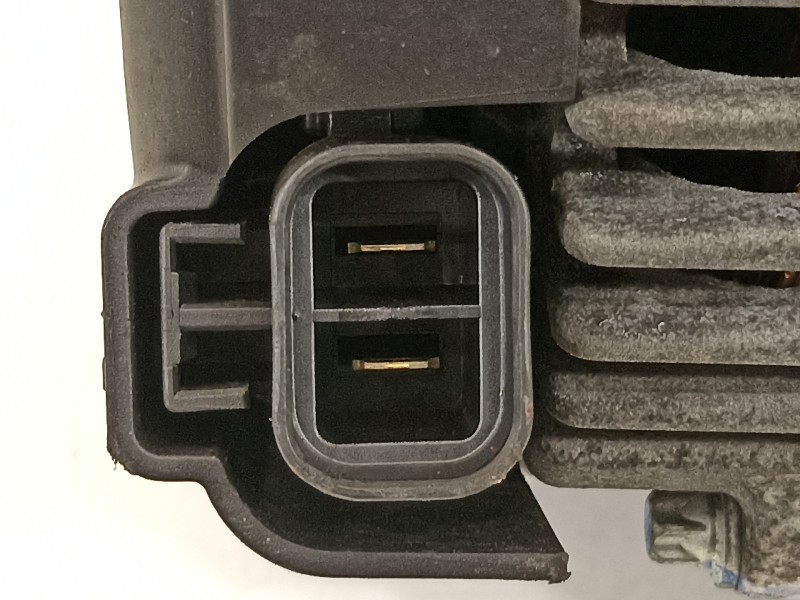 Recambio de alternador para opel astra h ber. cosmo referencia OEM IAM 8980311541  