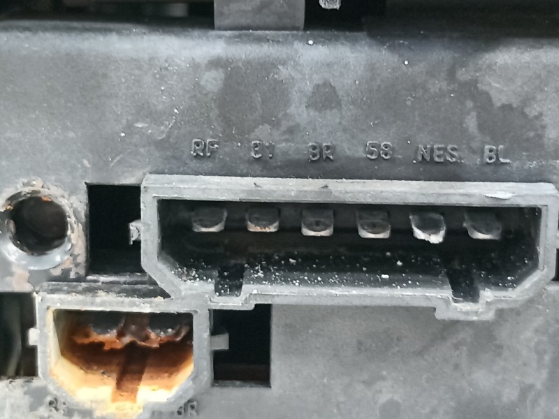 Recambio de piloto trasero izquierdo para seat ibiza (6k1) signo referencia OEM IAM 6K6945095  