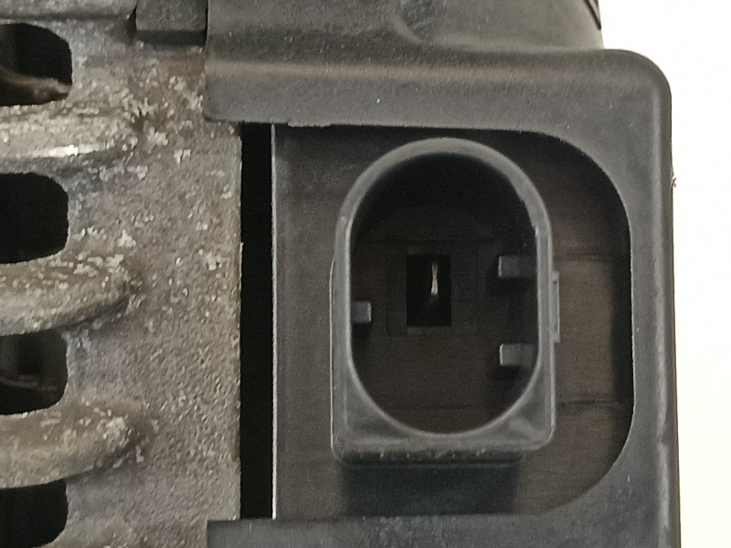 Recambio de alternador para bmw mini clubmancooper sd sd clubman referencia OEM IAM 7640131 764013104 