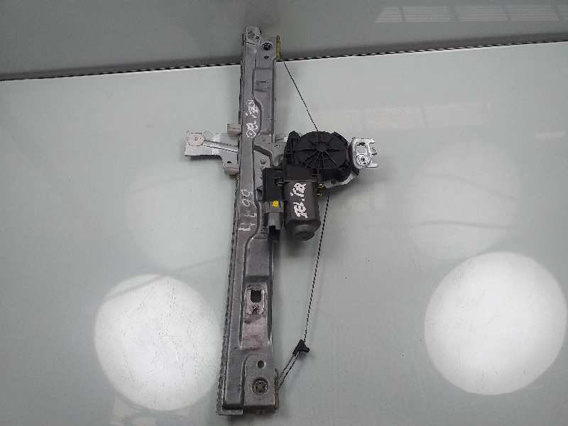 Recambio de elevalunas delantero izquierdo para peugeot 207 urban referencia OEM IAM 9681181280 401786A8 1.0400915J