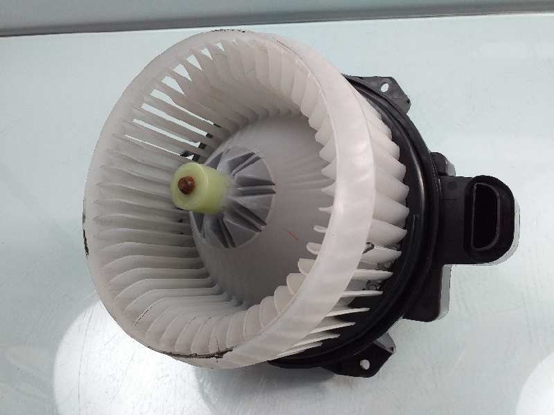 Recambio de ventilador calefaccion para opel astra j sports tourer excellence referencia OEM IAM AV2727008083  