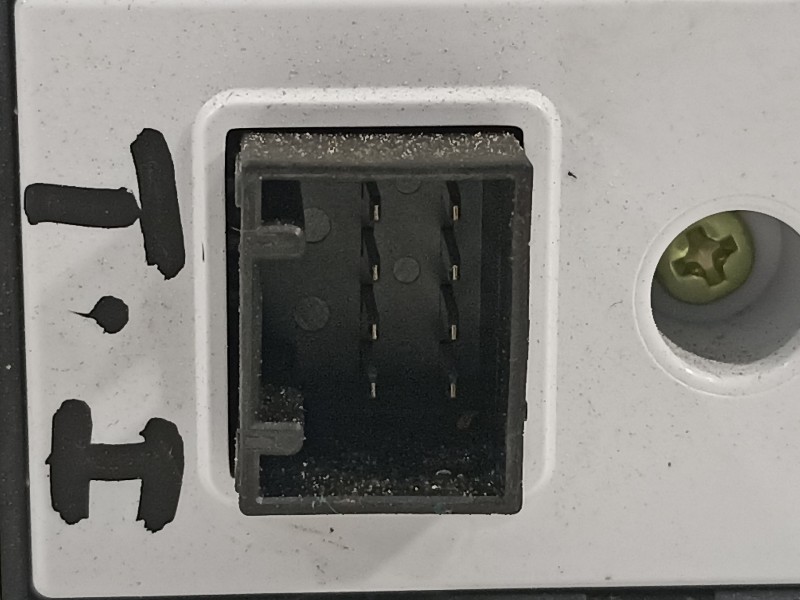 Recambio de mando elevalunas trasero izquierdo para hyundai i30 (pd) n performance referencia OEM IAM 93581G3010  