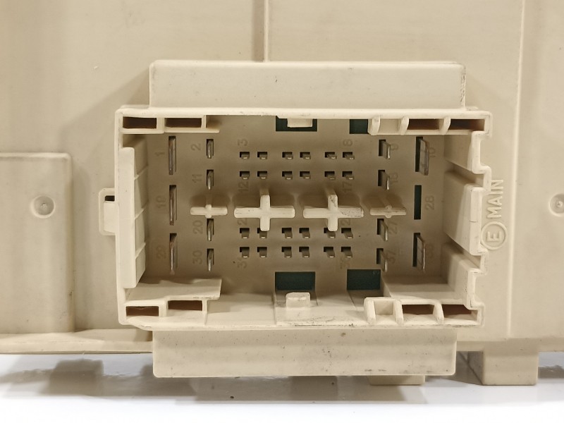 Recambio de caja reles / fusibles para hyundai i30 (pd) n performance referencia OEM IAM 91950S0010  