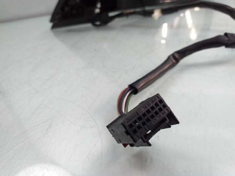 Recambio de retrovisor derecho para audi a3 (8p) referencia OEM IAM   