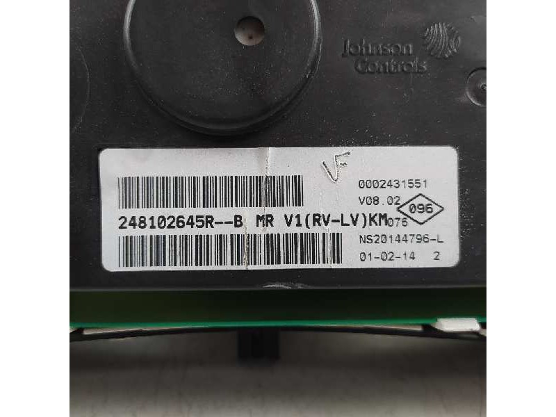 Recambio de cuadro instrumentos para dacia duster laureate 4x4 referencia OEM IAM 248102645R  