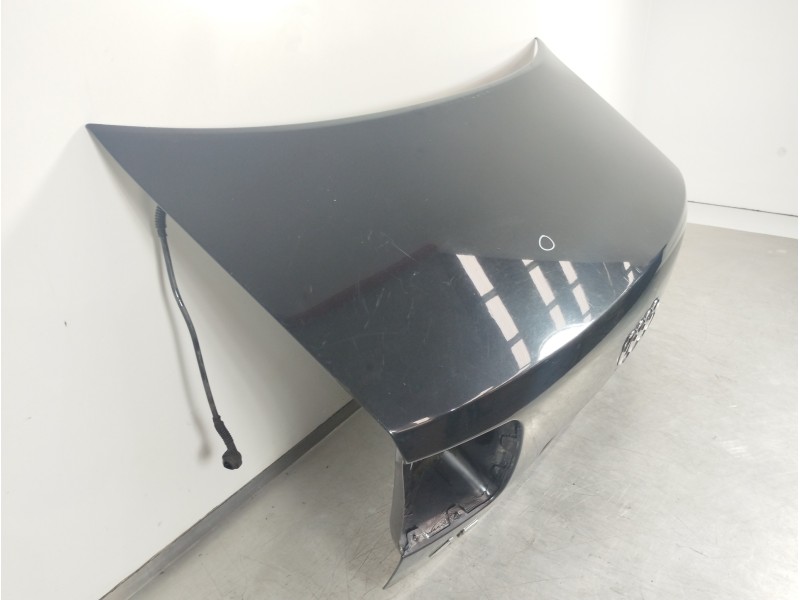Recambio de tapa maletero para audi a8 (4e2) 3.0 tdi quattro referencia OEM IAM   