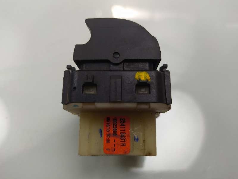 Recambio de mando elevalunas delantero izquierdo para dacia duster laureate 4x4 referencia OEM IAM 254110431R  